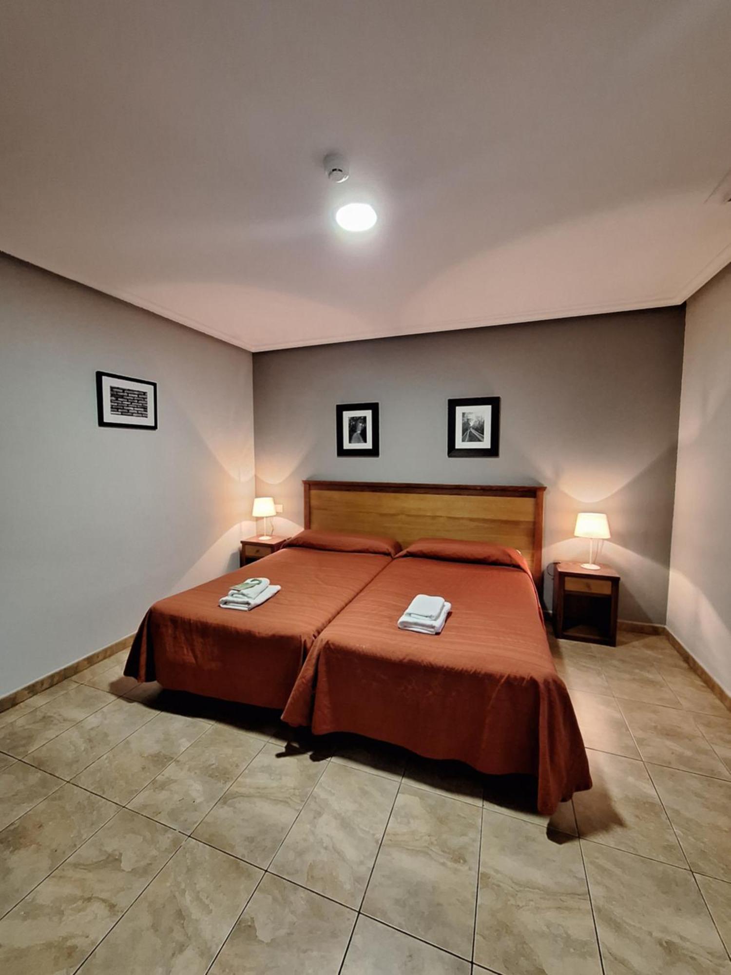 Hostal Europa San Roque del Acebal المظهر الخارجي الصورة