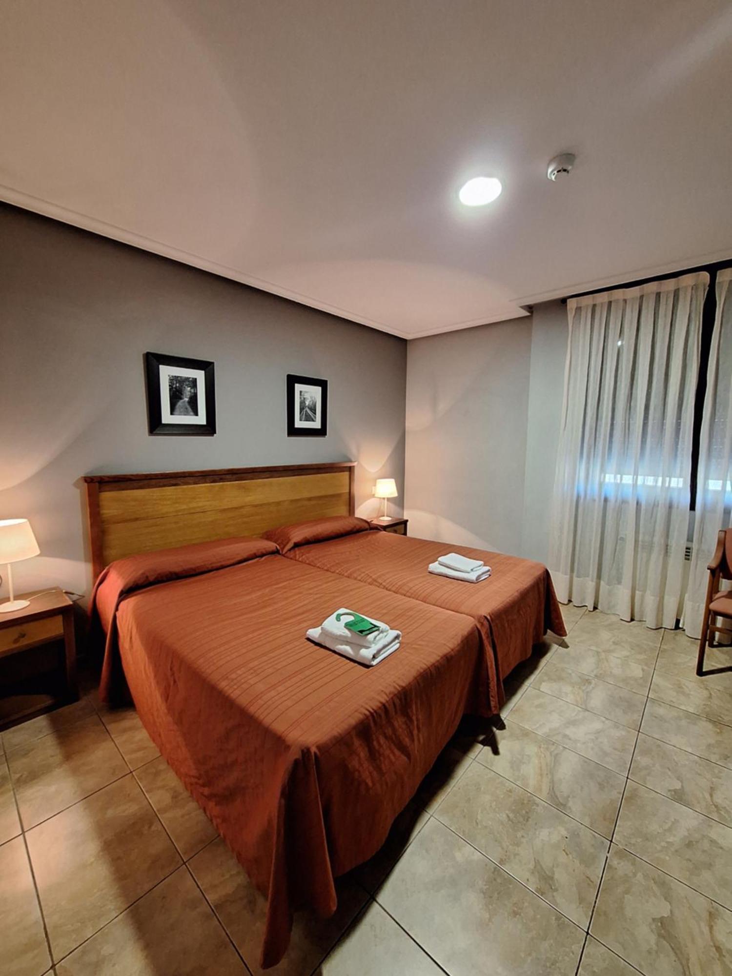 Hostal Europa San Roque del Acebal المظهر الخارجي الصورة