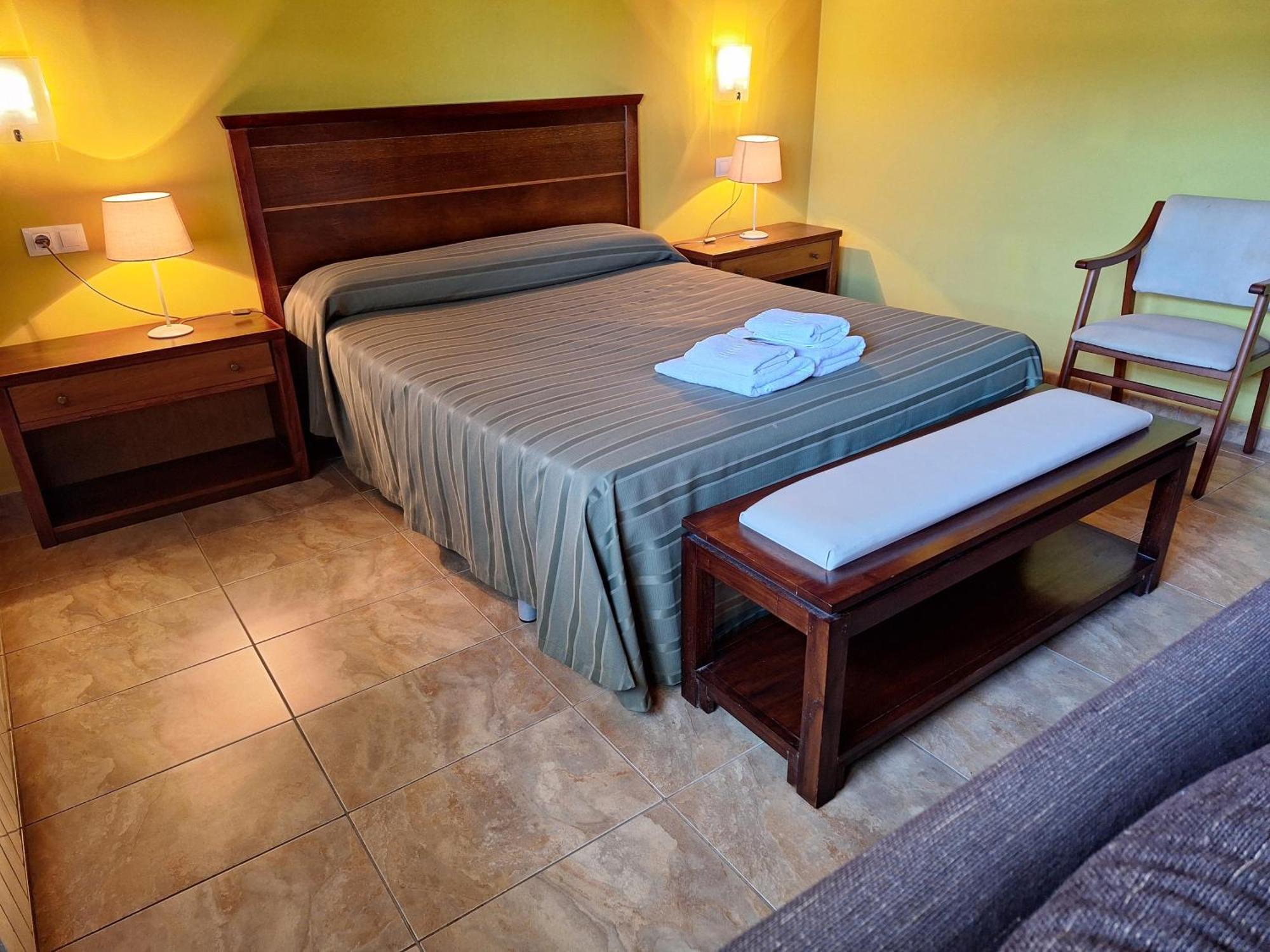 Hostal Europa San Roque del Acebal المظهر الخارجي الصورة