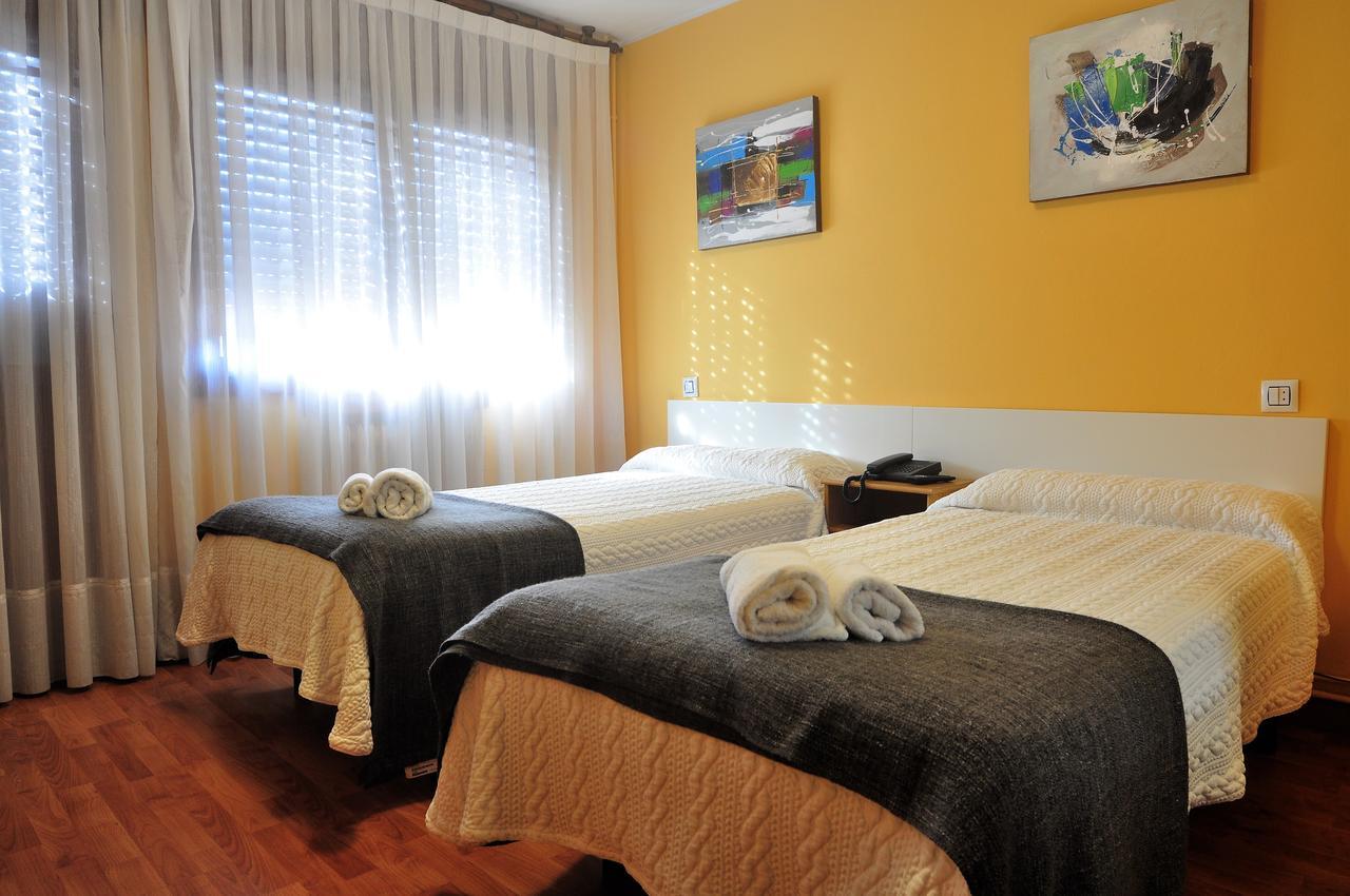Hostal Europa San Roque del Acebal المظهر الخارجي الصورة