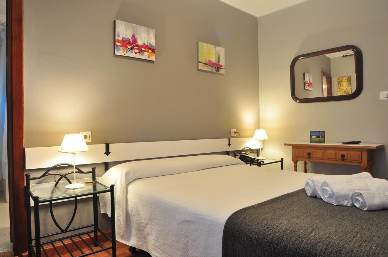 Hostal Europa San Roque del Acebal المظهر الخارجي الصورة